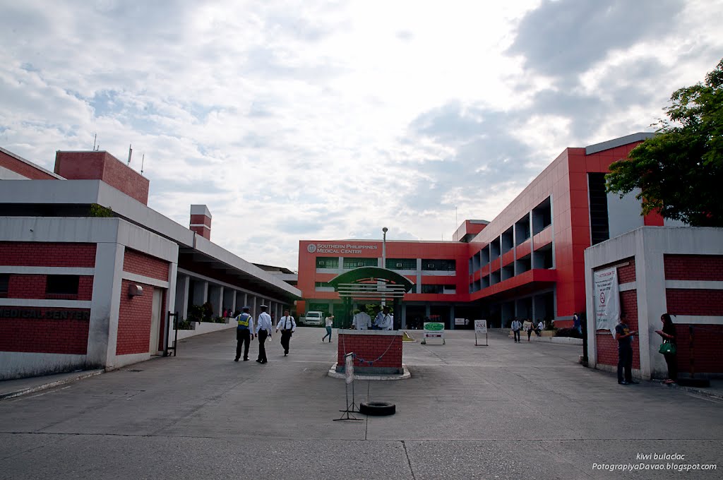 southern-philippines-medical-center-safe-schools-for-teens